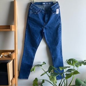 Old Navy Extra High Rise Rockstar Skinny Jeans size 10 New with Tags